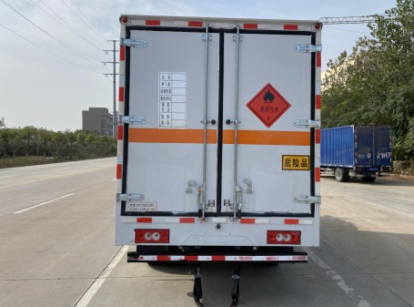 (gu)W\(yn){(ln)4.082(li)ȼ?x)wʽ\(yn)ݔ܇(ch)