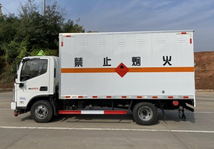 (gu)W\(yn){(ln)4.082(li)ȼ?x)wʽ\(yn)ݔ܇(ch)