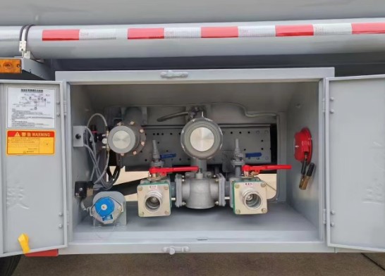 WR8͹܇(ch)_CSC5128GJYBK6ͼ܇(ch)