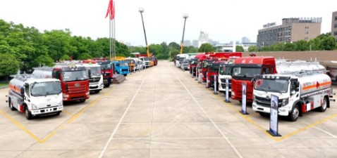 ܇(ch)F(tun)s@ƷJ(rn)C